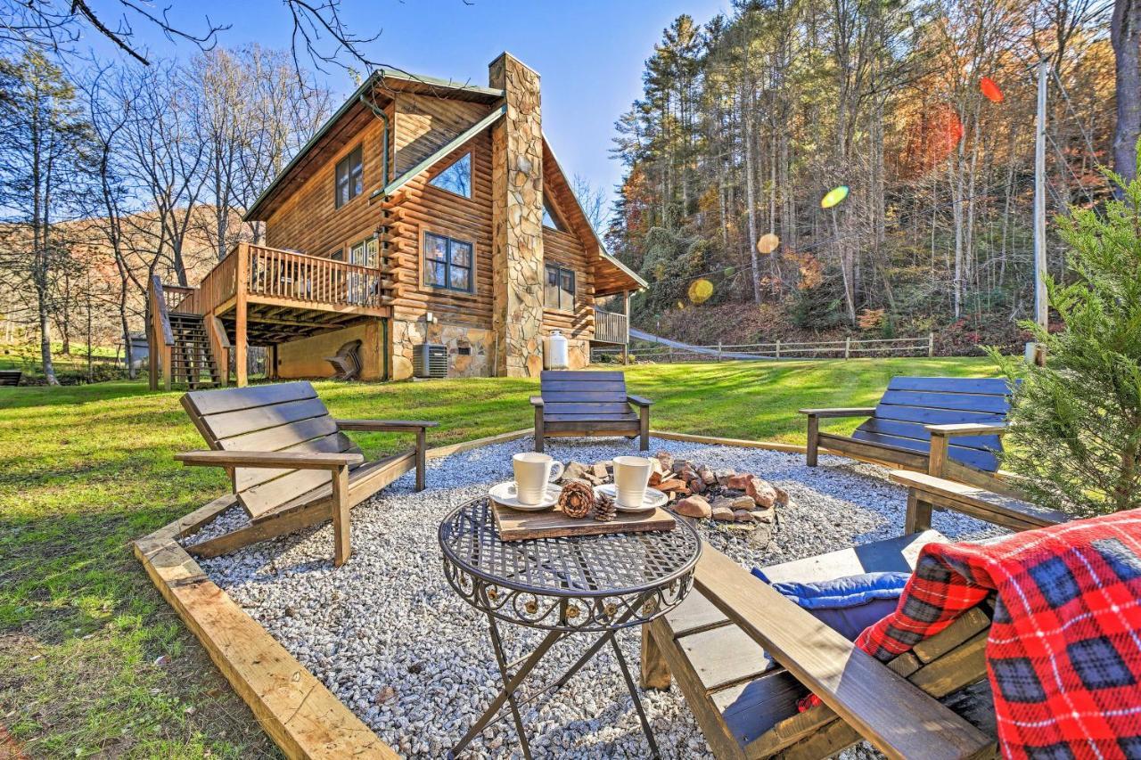 Villa Creekside Bryson City Cabin With Private Hot Tub Exterior foto