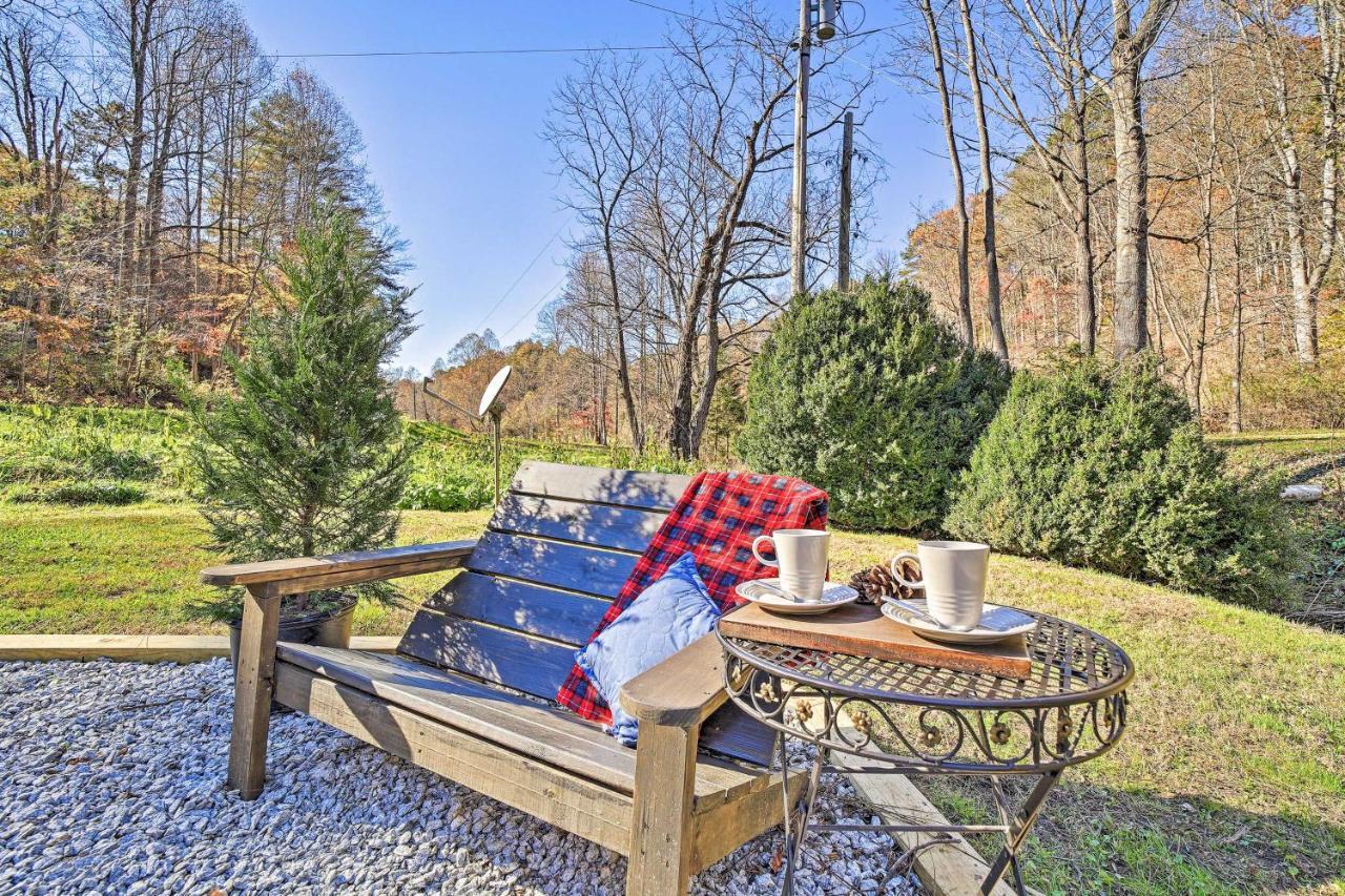 Villa Creekside Bryson City Cabin With Private Hot Tub Exterior foto