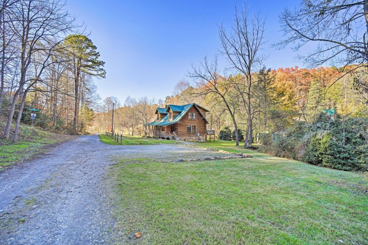 Villa Creekside Bryson City Cabin With Private Hot Tub Exterior foto